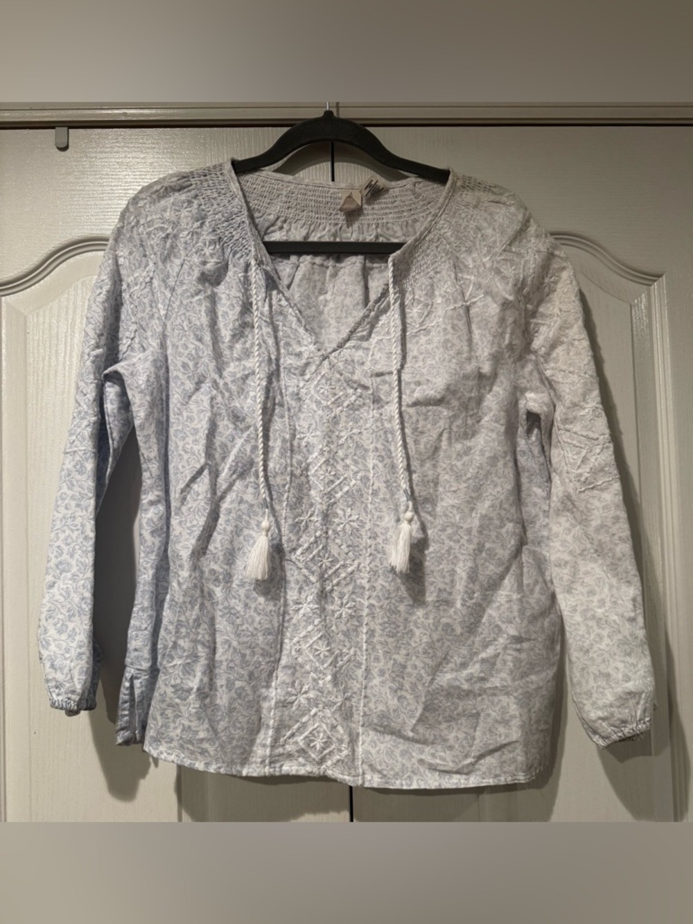Joie White and Blue Cotton and Linen Blend Embroidered Blouse - Size S